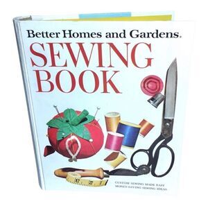 Better Homes and Gardens SEWING BOOK Vintage